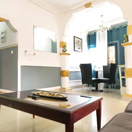 Appartement Meuble 3Ch Yaounde Omnisport - Tigson Bagian luar foto