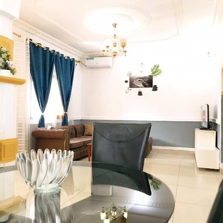 Appartement Meuble 3Ch Yaounde Omnisport - Tigson Bagian luar foto