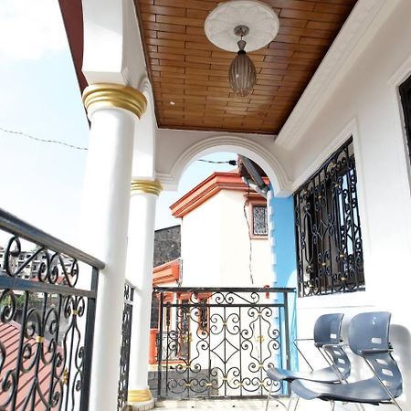 Appartement Meuble 3Ch Yaounde Omnisport - Tigson Bagian luar foto