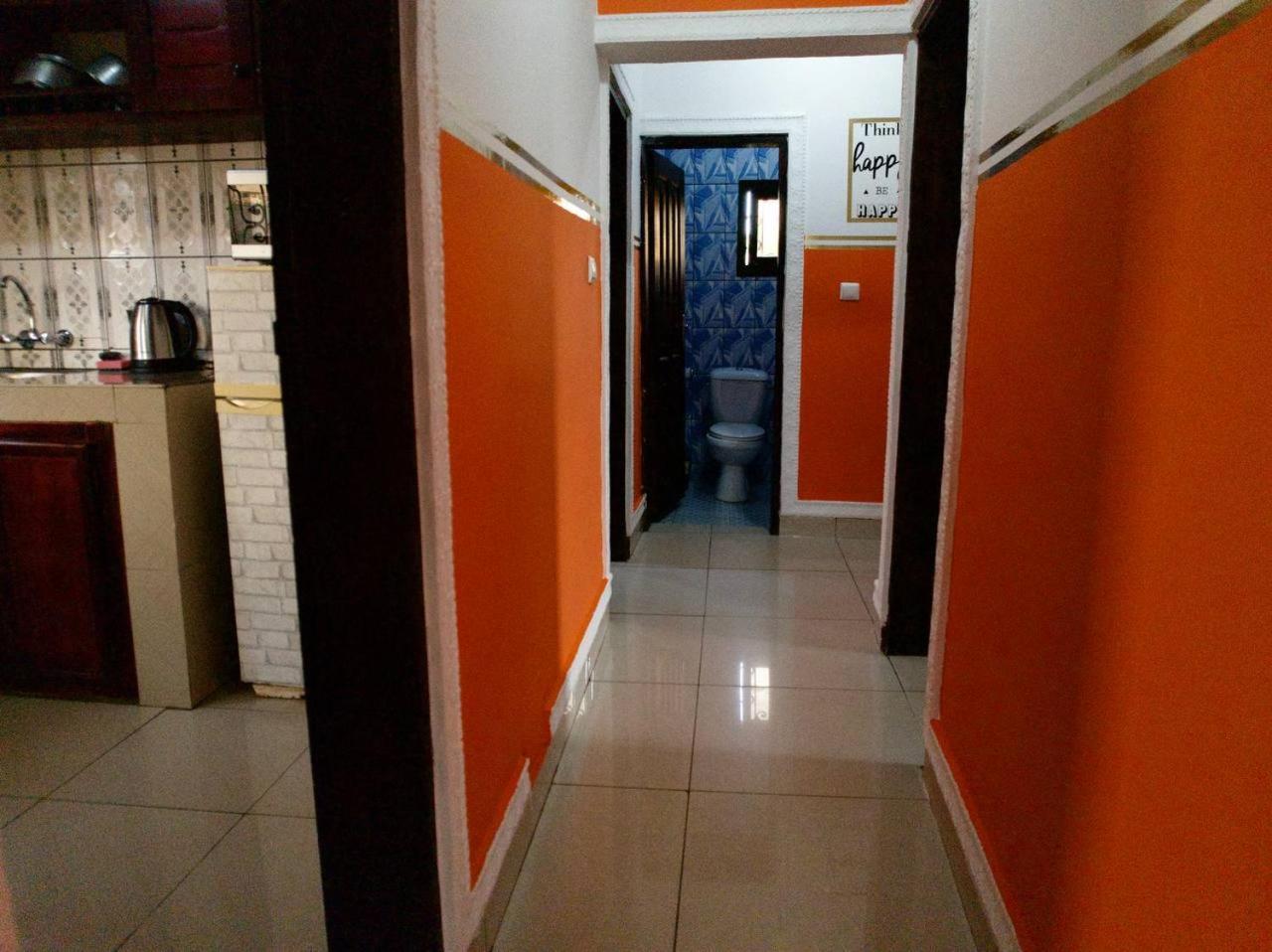 Appartement Meuble 3Ch Yaounde Omnisport - Tigson Bagian luar foto